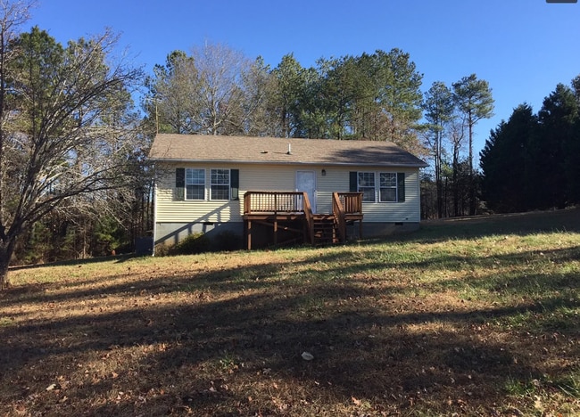 Building Photo - 2 Bedroom, 2 Bathroom Home Available in Ca...