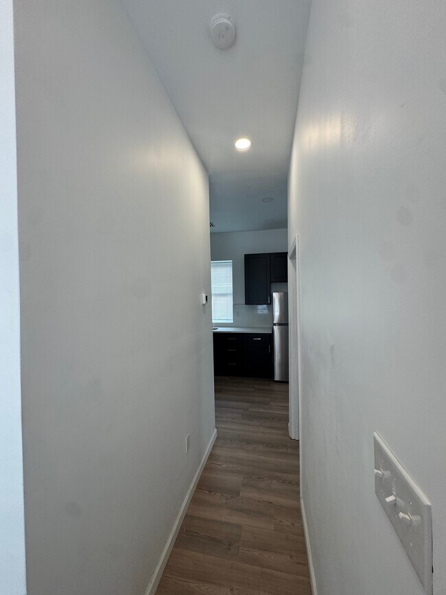 Foto del edificio - 839 S Jackson St