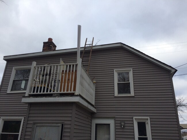 Building Photo - 1125 Williamson St
