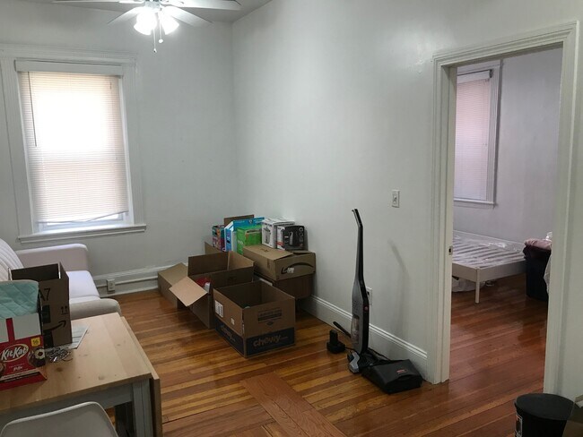 Foto del edificio - 64 Hemenway St