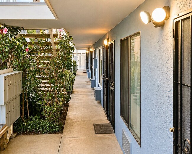Foto del edificio - 4218 46th St