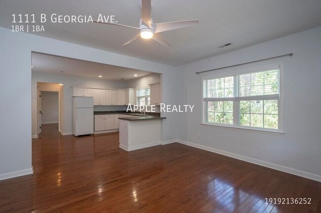 Foto del edificio - 1111 Georgia Ave