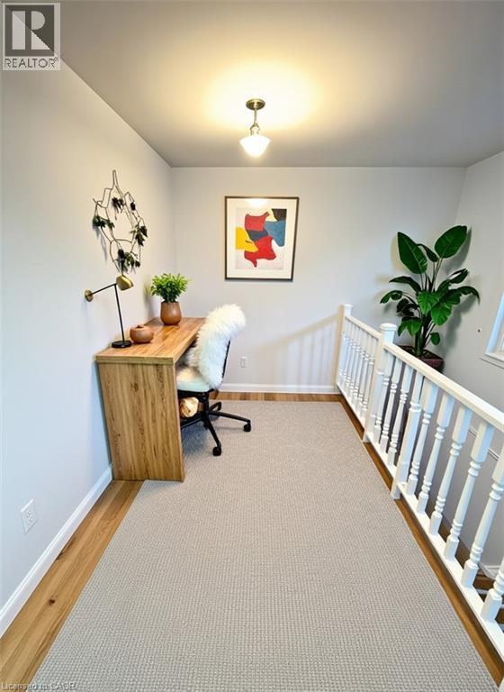 Photo du bâtiment - 139 Harmony Ave