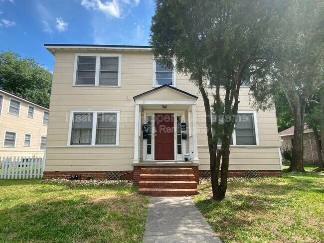 Foto del edificio - 2614 College St