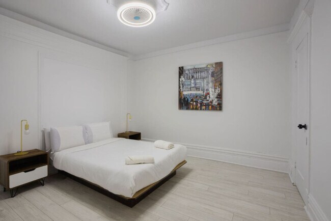 Photo du bâtiment - 1420 Rue Notre-Dame Ouest-SI ID1602242P