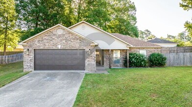 Building Photo - 202 Wild Ivy Cove