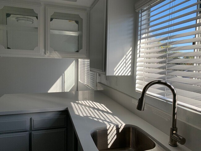 Foto del edificio - Julian House (DMM125)