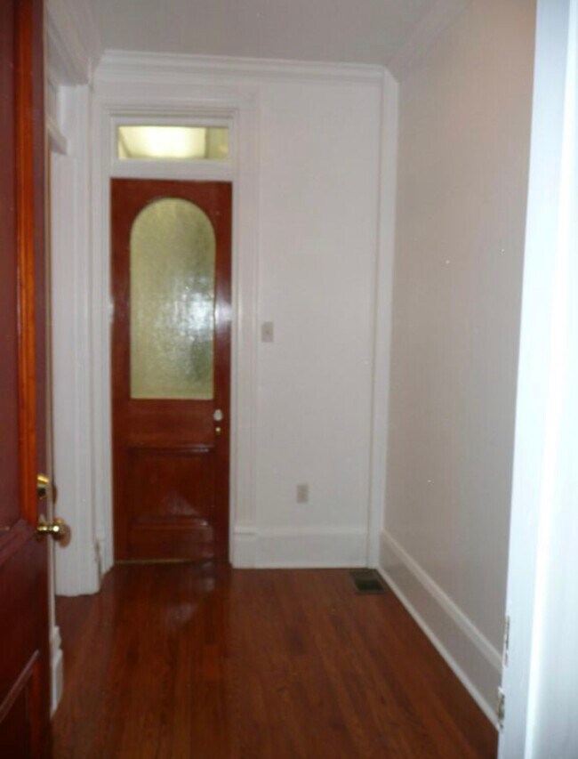 Entry Way/ Mudroom - 225 Emerson St