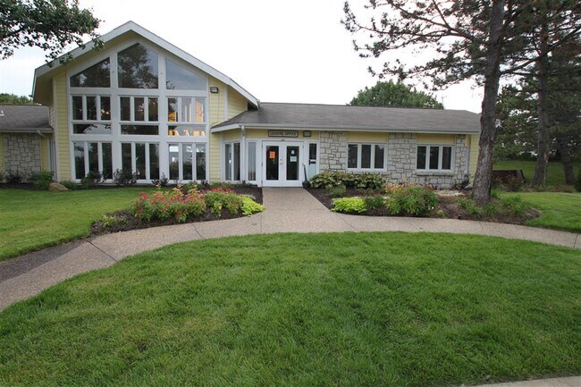 Foto del edificio - The Ethans Apartments