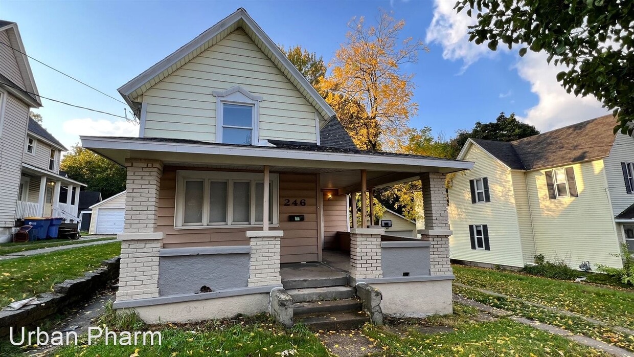4 br, 2 bath House 246 Quimby NE House Rental in Grand Rapids, MI
