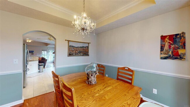 Foto del edificio - 629 Linden Ln