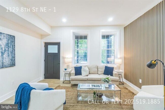 Foto del edificio - 1129 8th St NE