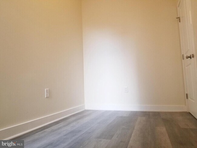 Foto del edificio - 6032 Market St