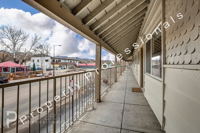Building Photo - Apartment for Rent in Downtown Silt