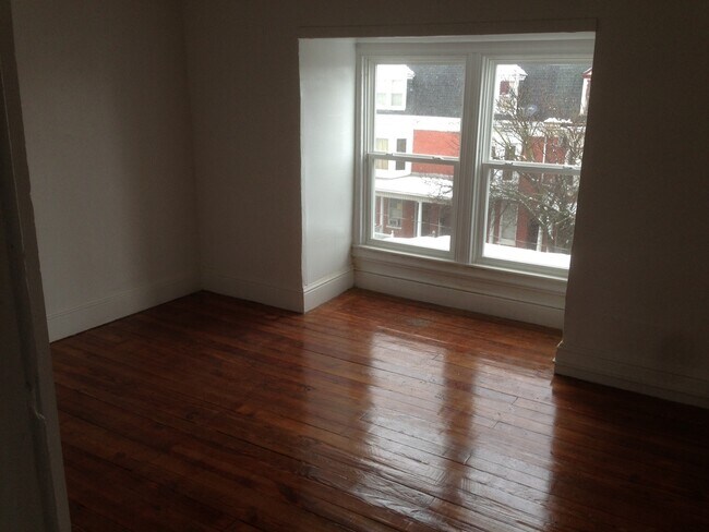 Foto del edificio - 3 Bedroom West End York City