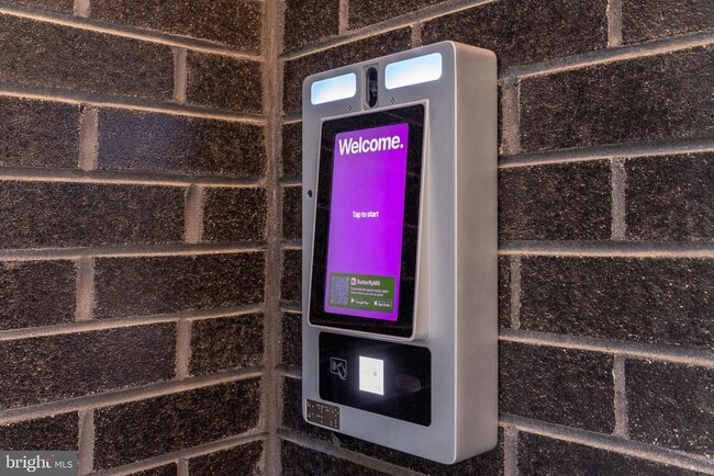 Foto del edificio - 629 W Girard Ave