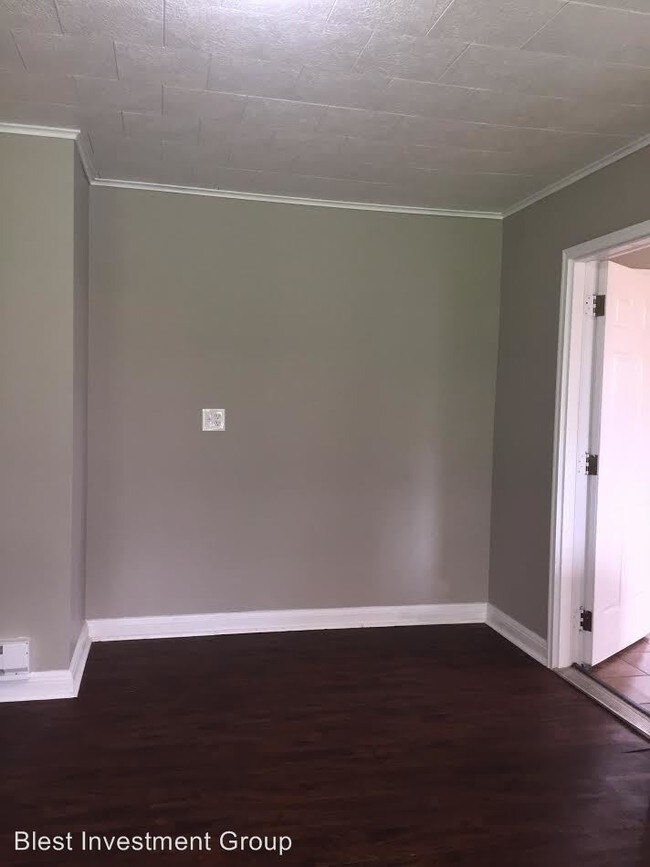 Building Photo - 1 br, 1 bath Apartment - 357 2nd Ave
