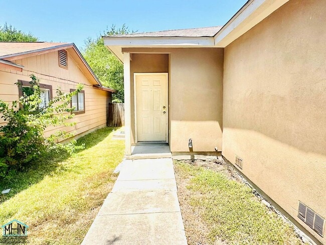 Foto del edificio - Charming Duplex for Rent: Your Ideal Home ...