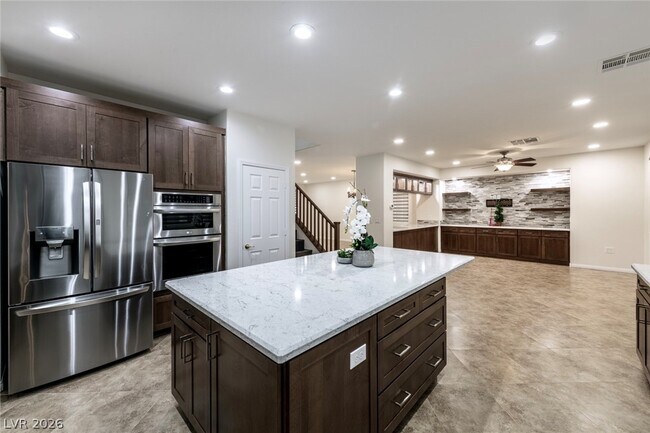 Foto del edificio - 3088 Archdale St