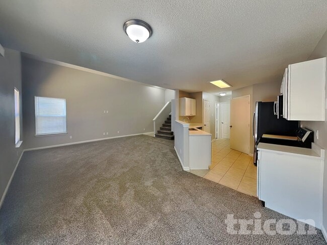 Building Photo - 6750 Kinnerton Dr