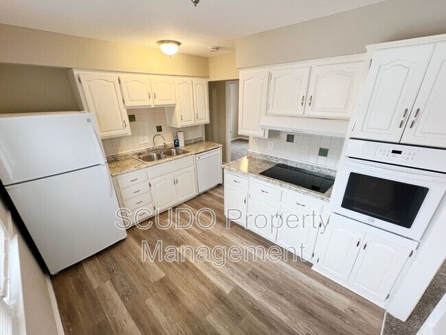 Foto del edificio - 9301 Antioch Rd