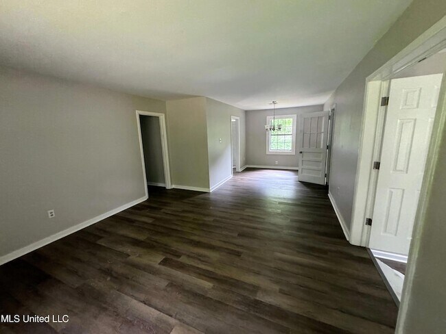 Foto del edificio - 521 N Park Ln