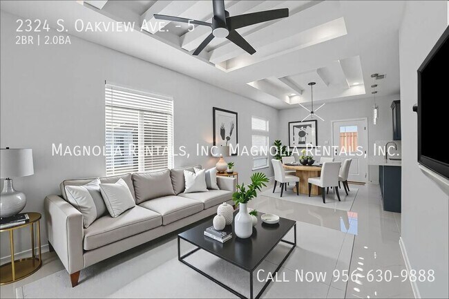Building Photo - 2324S S Oakview Dr