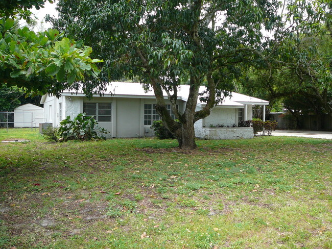 Foto del edificio - 1709 Coronado Ave