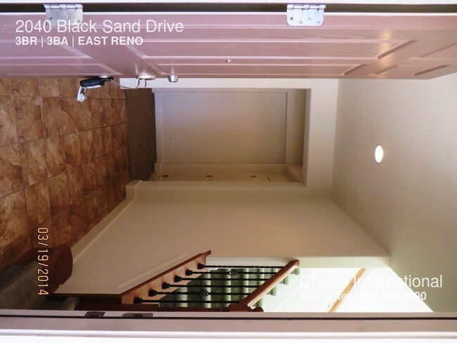 Foto del edificio - 2040 Black Sand Dr