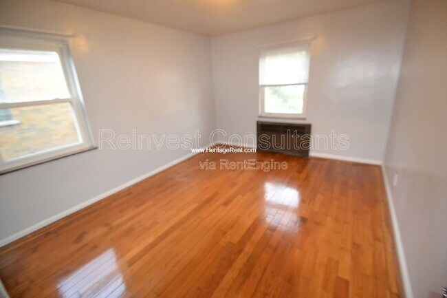 Foto del edificio - 7244 Reading Rd