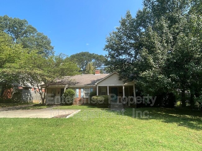 Foto del edificio - 3608 Walnut Grove Rd