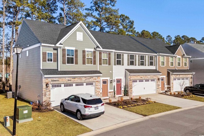 Building Photo - 324 Golan Cir