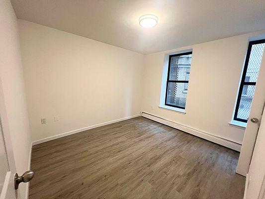 Building Photo - 2 bedroom in BRONX NY 10456