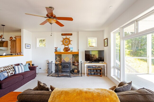 Foto del edificio - 22164 Umland Cir