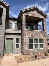 Building Photo - 350 W Old Hwy 91