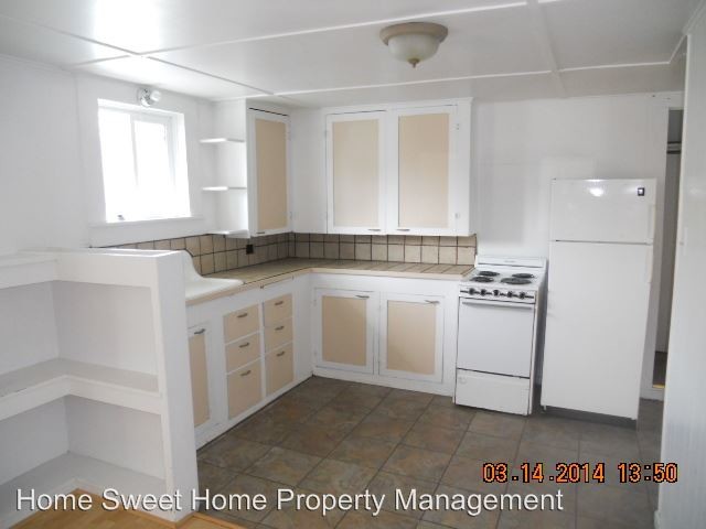 Primary Photo - 111 W 4th St