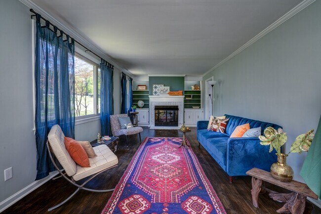Foto del edificio - 4415 Saunders Ave