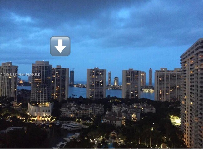 Building Photo - 4000 Island Blvd