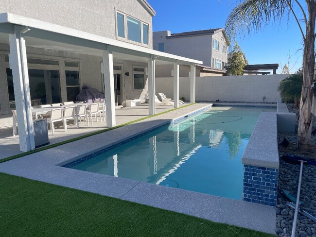 Foto del edificio - 7193 W Camero Ave