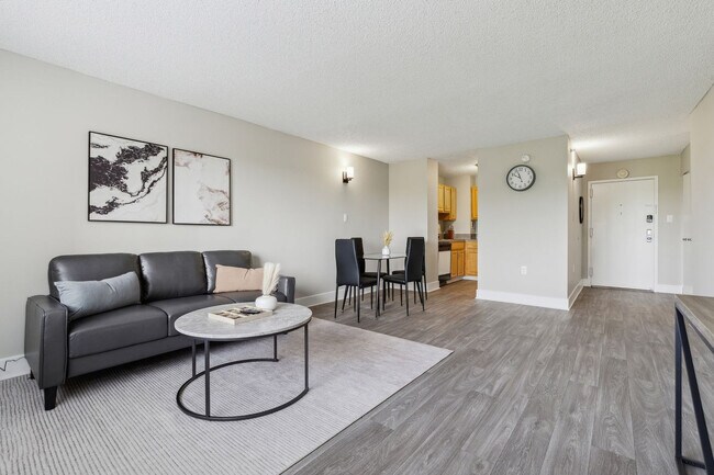 Foto del edificio - 1711 Bellevue Ave