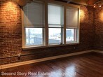 Foto principal - 246 E 11th St