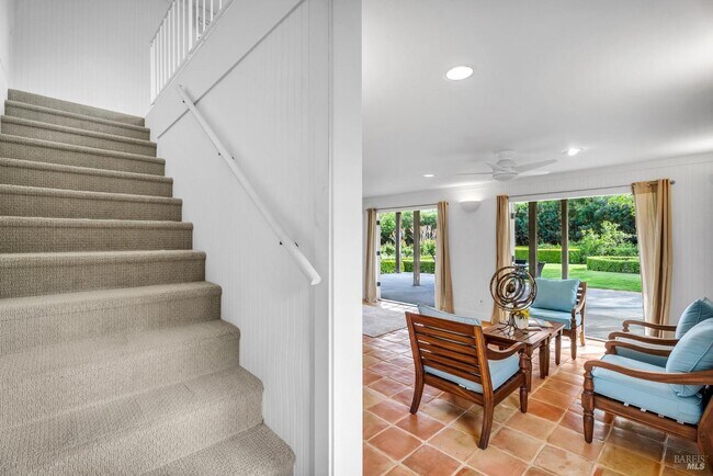 Foto del edificio - 1701 Zinfandel Ln