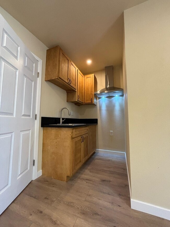 Building Photo - 5306 Cimarron St