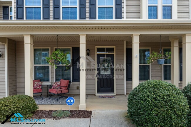 Building Photo - 913 Beech Glen Dr