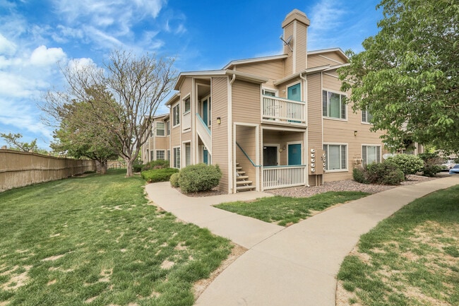 Foto del edificio - 8475 Pebble Creek Way