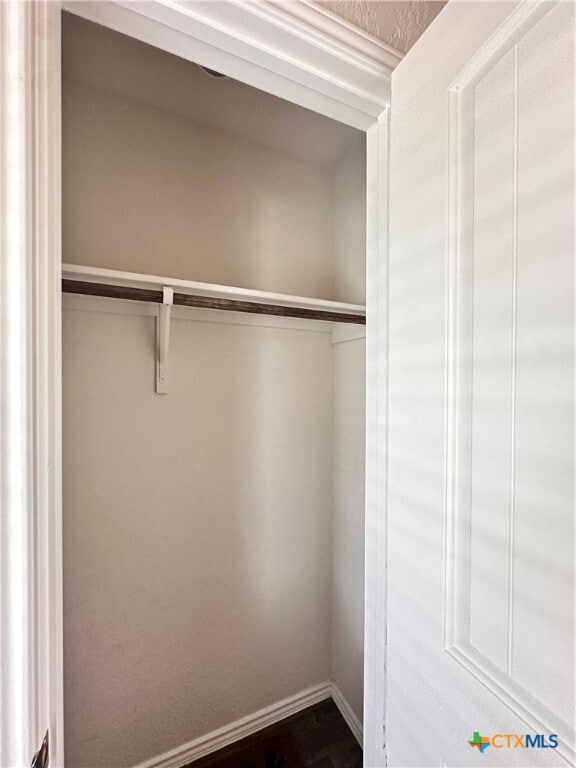 Building Photo - 101 Calgary Ln