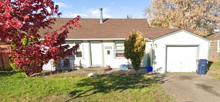 Building Photo - 2260 D St