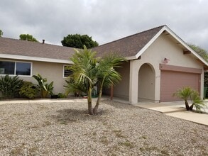 Building Photo - 2712 Thunder Dr