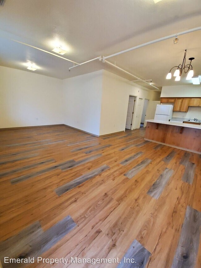Foto del edificio - 275-295 Greenwood St