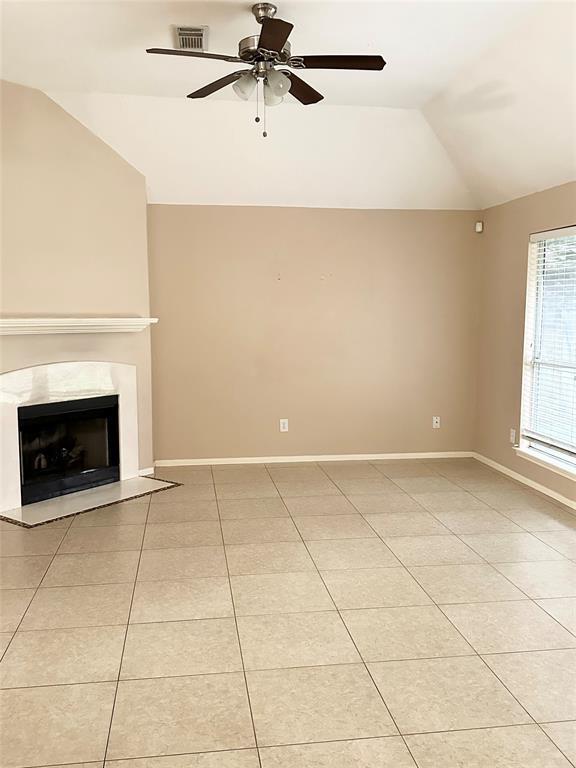 Foto del edificio - 17623 W Copper Lakes Dr